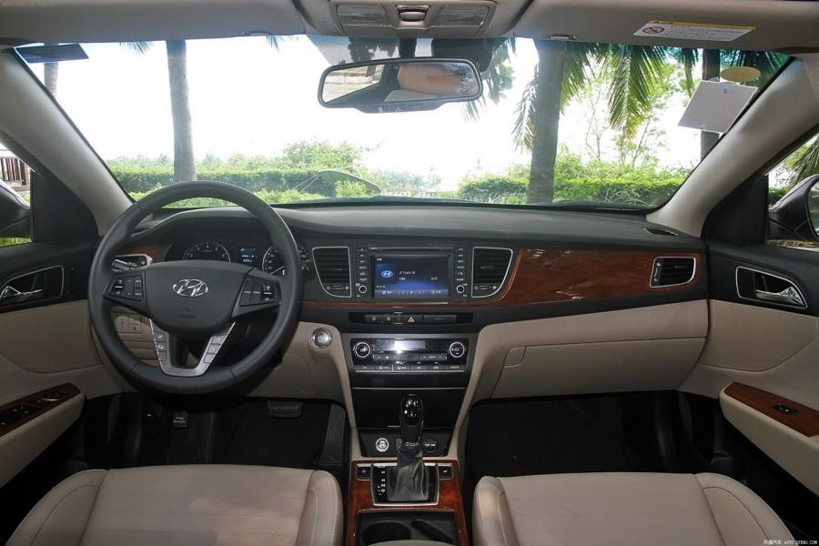 Торпедо Hyundai Mistra 2014 года  (CN) (фото 29 из 44)